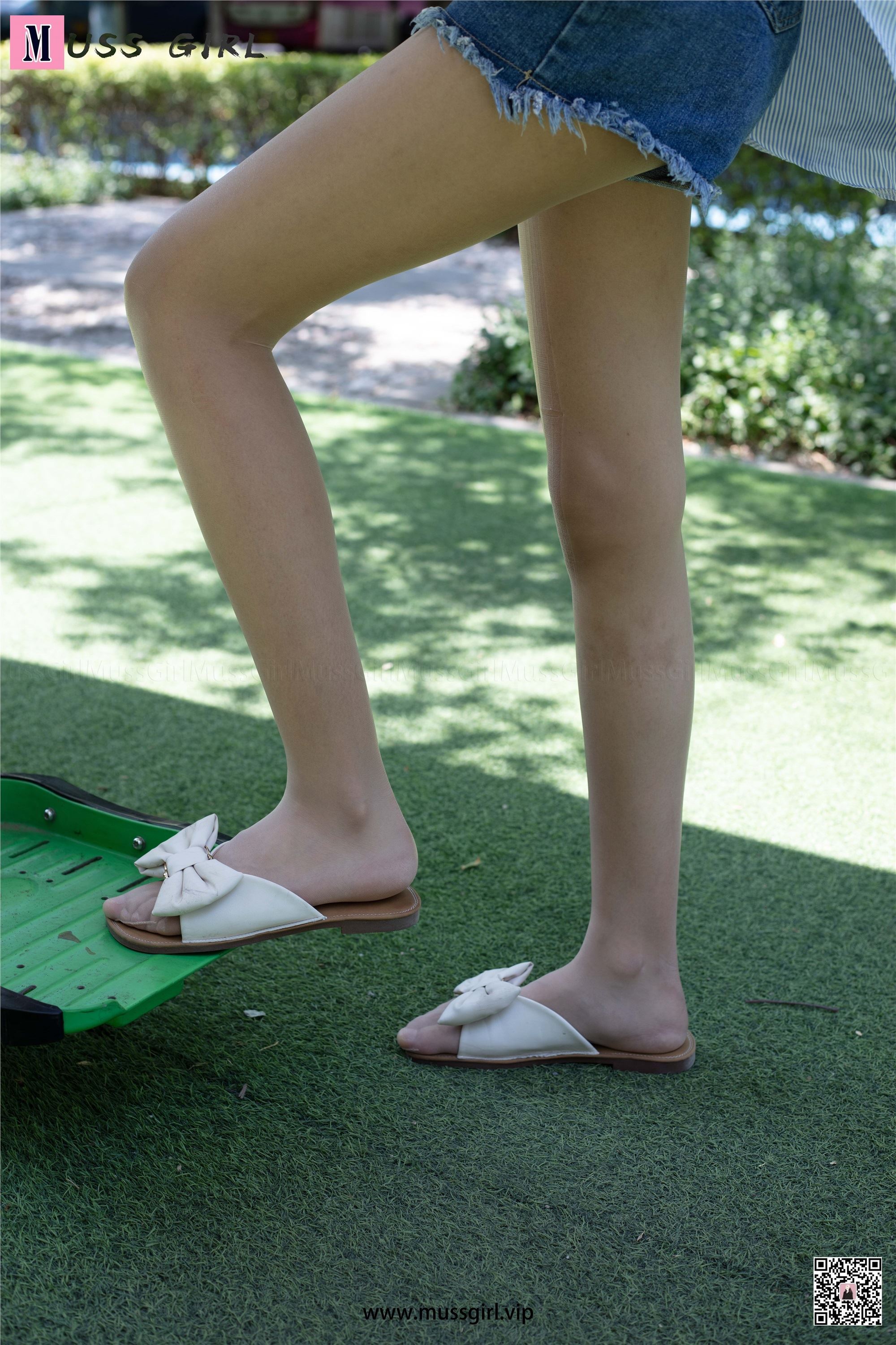 MussGirl慕丝女郎  NO.212 牛仔热裤肉丝美女2